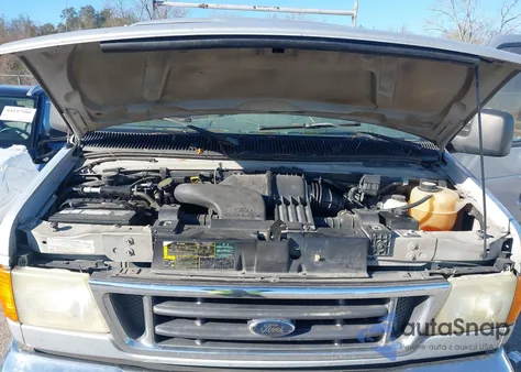 2005 Ford E-350 Super Duty Chateau/Xl/Xlt z USA, uszkodzony, nr VIN 1FBNE31LX5HA92250